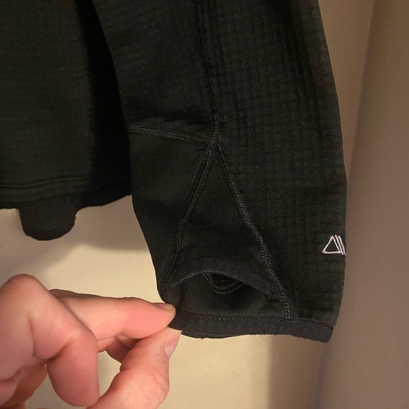 LL Bean men's Polartec "slightly fitted" 1/2 zip pullover- size XL (extra large) - Picture 6 of 9